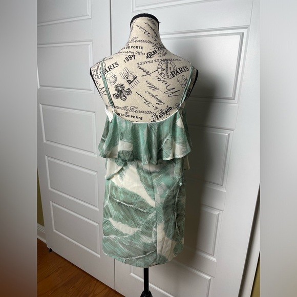 Lulus Radiate Positivity Off Shoulder Tropical Dress - Picture 6 of 10